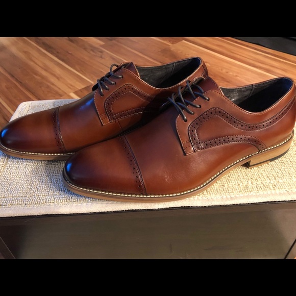 stacy adams cognac shoes